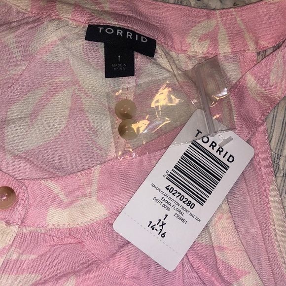 NWT torrid floral halter tank top - Picture 5 of 6